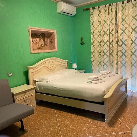 Er Centurione Guest house 3*