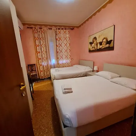 Er Centurione Pensionat 3*