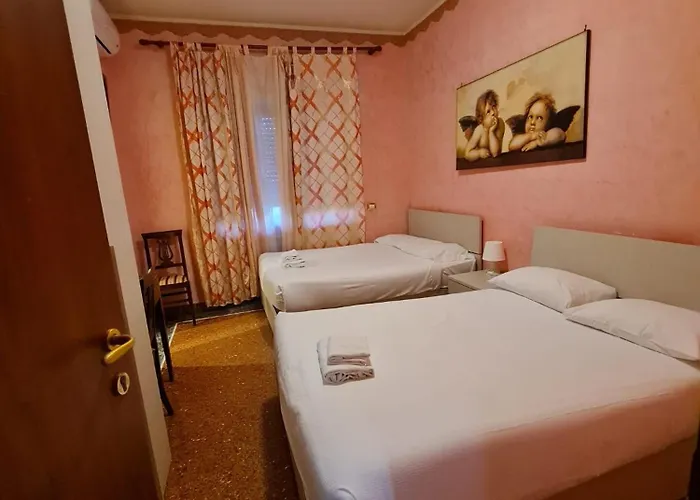 Er Centurione 게스트하우스 3*